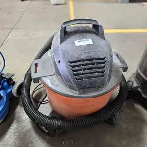 RIDGID 2.5 GALLON SHOP VACUUM