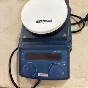 FOUR E’S HOT PLATE STIRRER