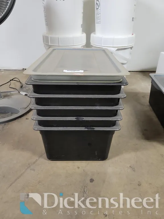 (5) TRAYS, (1) LID LOT