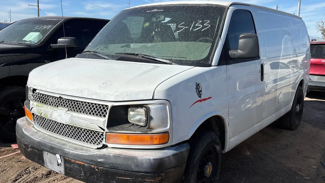 2003 CHEV EXPRESS VN 1GCGG25U531121154