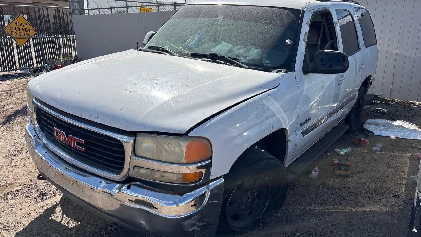 2001 GMC YUKON UP 1GKEK13T71R132881