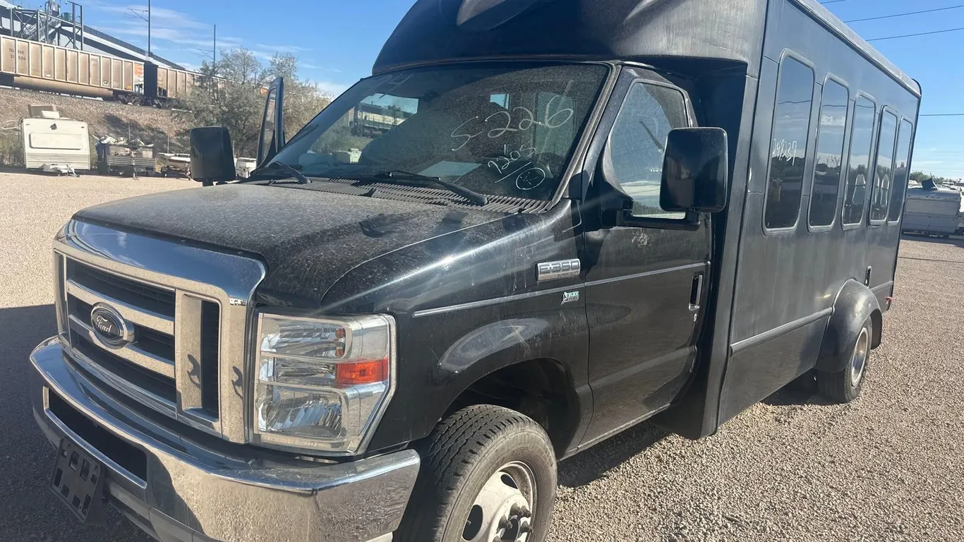 2011 FORD E350 BU 1FDWE3FL6BDA37205