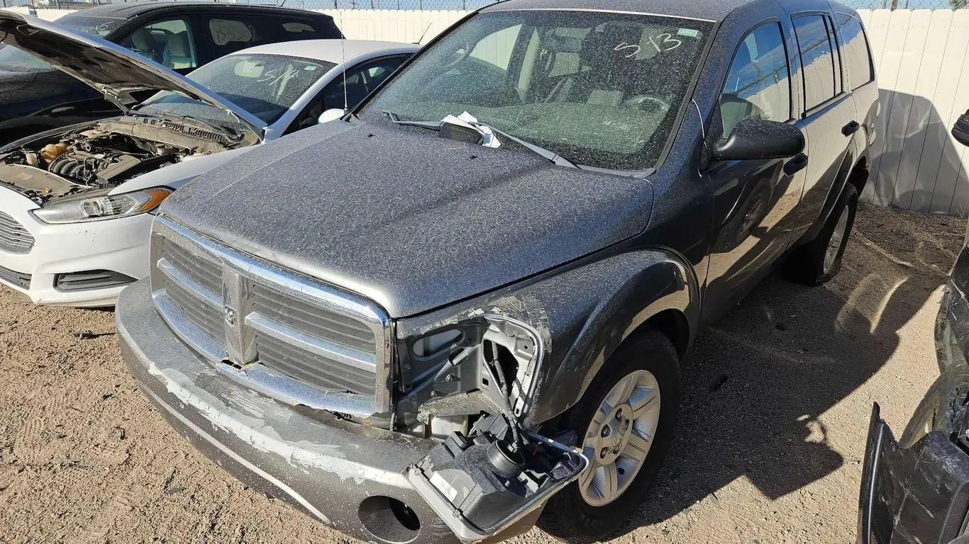 2005 DODG DURANGO UP 1D4HB38N25F505396