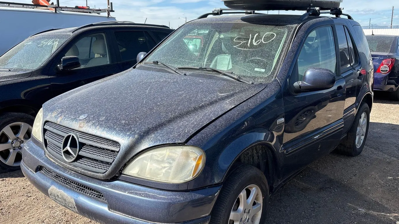 2000 MERZ ML430 UP 4JGAB72E2YA206776