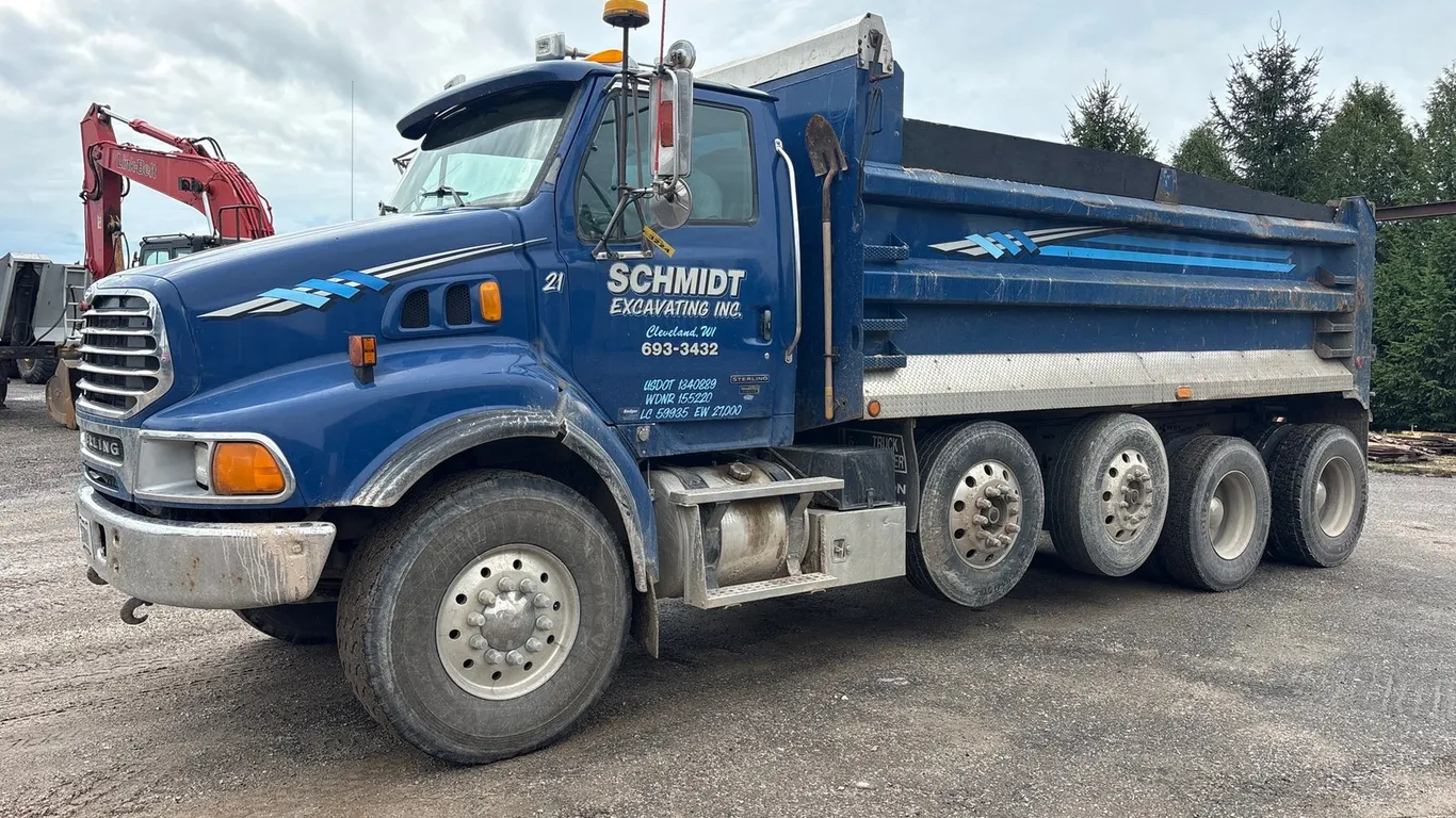 2006 Sterling ST 9500 Quad Axle Dump Truck