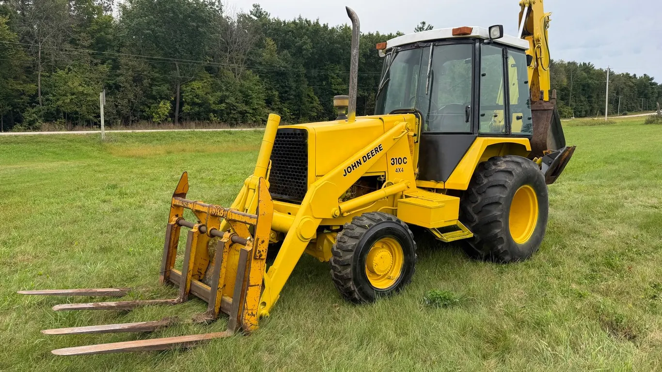 John Deere 310C Loader/Backhoe 4X4