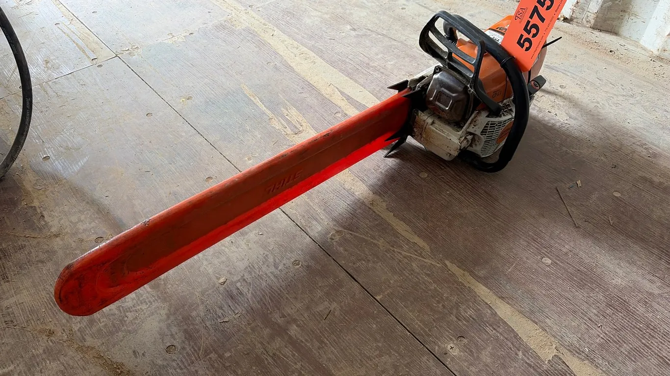 Stihl MS 661C 28" Bar Chainsaw