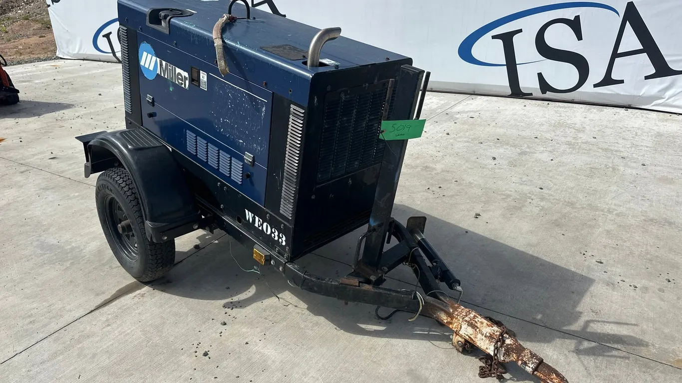 Miller Big Blue 400 Eco Pro Towable Welder