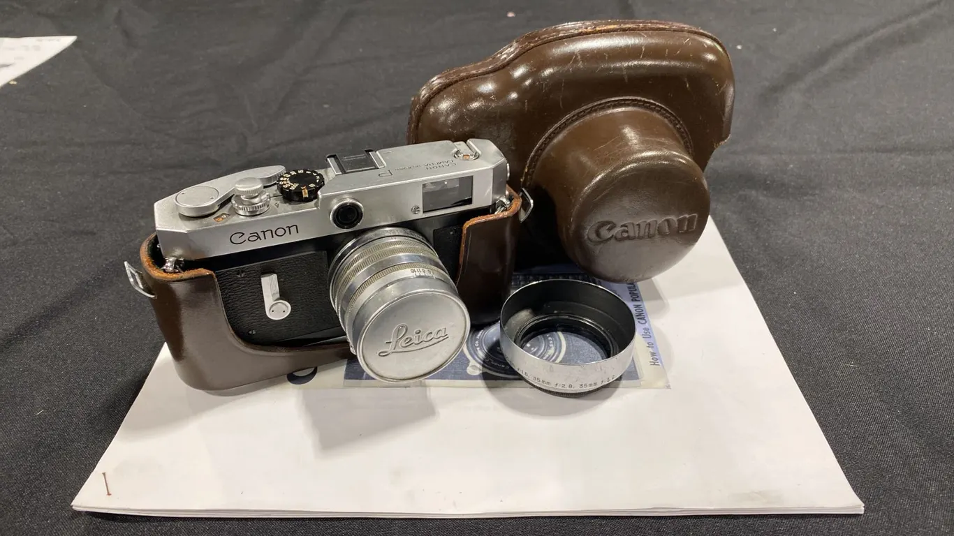 CANON P VINTAGE 35MM MECHANICAL RANGEFINDER CAMERA WITH CANON 50MM F: 1.8 LENS, CANON SERIES VI