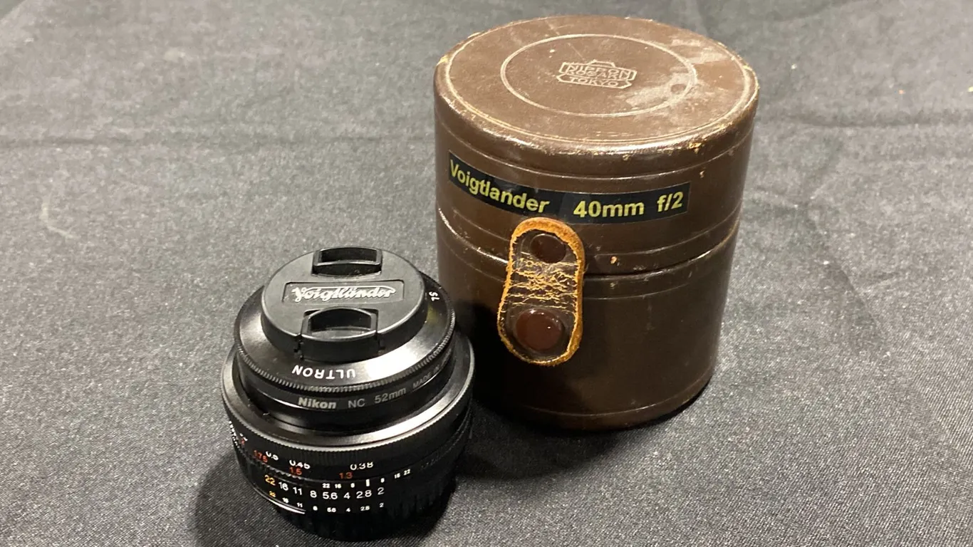 VOIGTLNDER ULTRON 40MM F/2 SL ASPHERICAL "PANCAKE" PRIME LENS, NIKON NC 52MM FILTER, ULTRON 40MM
