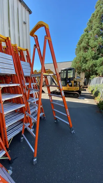 ALLRIGHT FXP300-06 HEAVY DUTY 6' ORANGE CARBON FIBER INDUSTRIAL PLATFORM LADDER