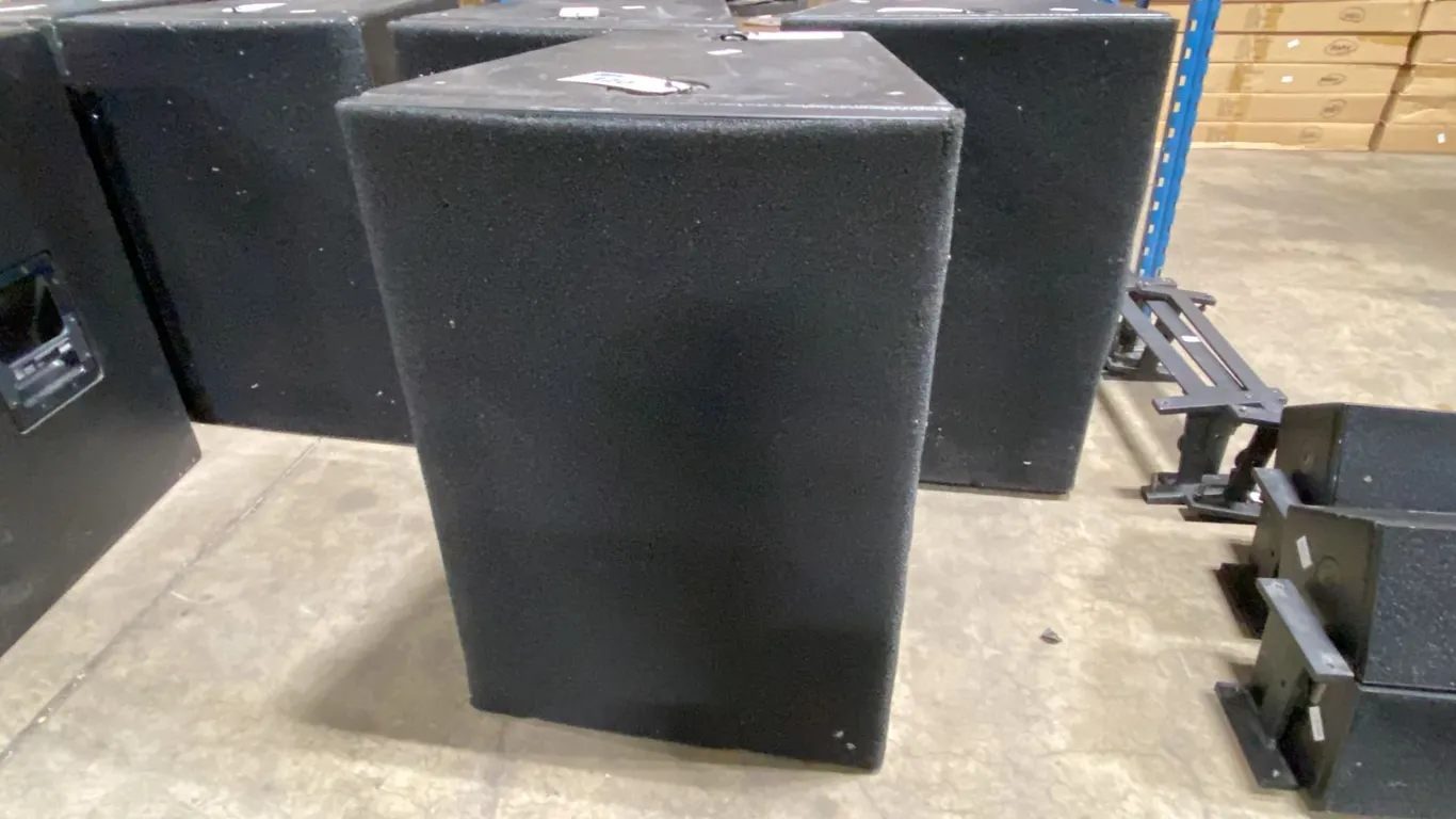 3 MEYER SOUND CQ-2 PROFESSIONAL STAGE POWERED LOUDSPEAKERS