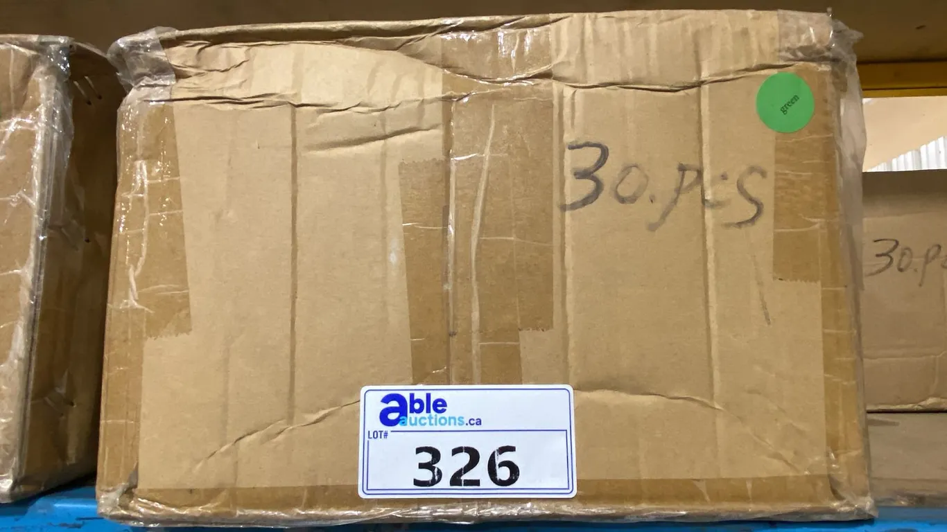 2 BOXES OF APPROXIMATELY 30 PIECES PER BOX OF COMMERCIAL LED STRING LIGHTS IN *COLOR GREEN*