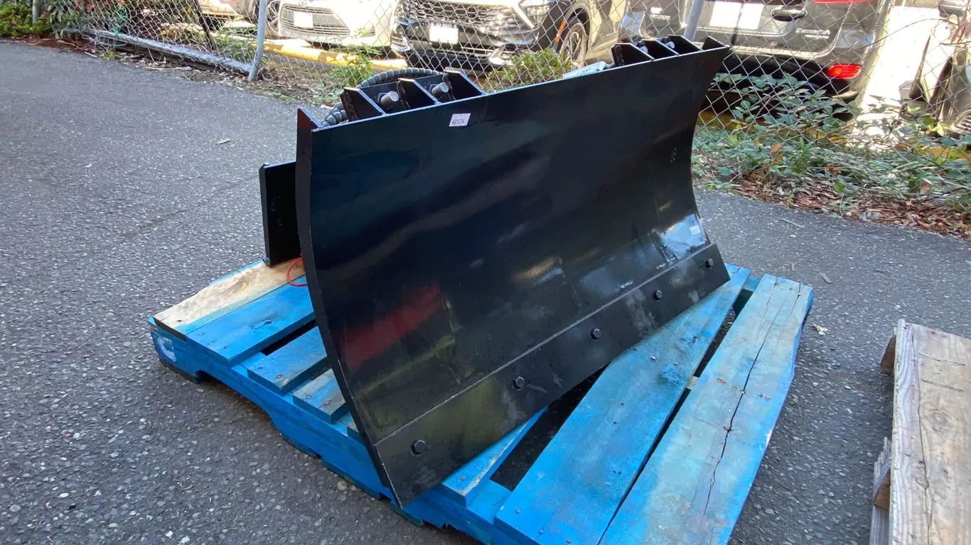 39" BLACK HYDRAULIC INDUSTRIAL MINI SKID STEER PLOW ATTACHMENT