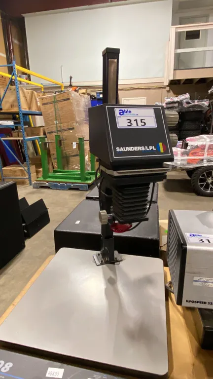 SAUNDERS/LPL 67D DICHROIC COMMERCIAL TABLETOP DARKROOM PHOTO ENLARGER