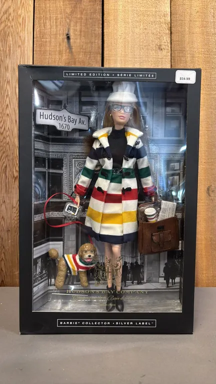 VINTAGE 2016 HUDSON'S BAY BARBIE *IN ORIGINAL BOX*