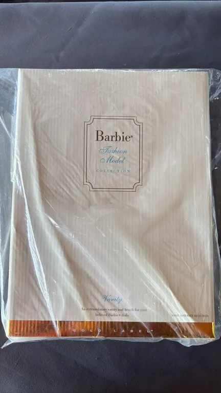 VINTAGE 2004 FASHION MODEL COLLECTION "VANITY" BARBIE *SEALED IN ORIGINAL BOX*