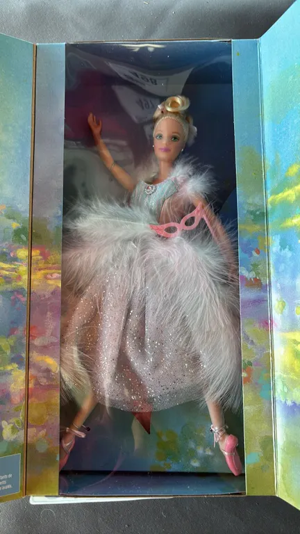 VINTAGE 1990S BALLET MASQUERADE BARBIE *IN ORIGINAL BOX*