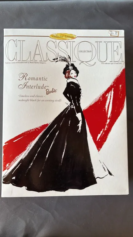 VINTAGE 1996 CLASSIQUE COLLECTION ROMANTIC INTERLUDE BARBIE *IN ORIGINAL BOX*