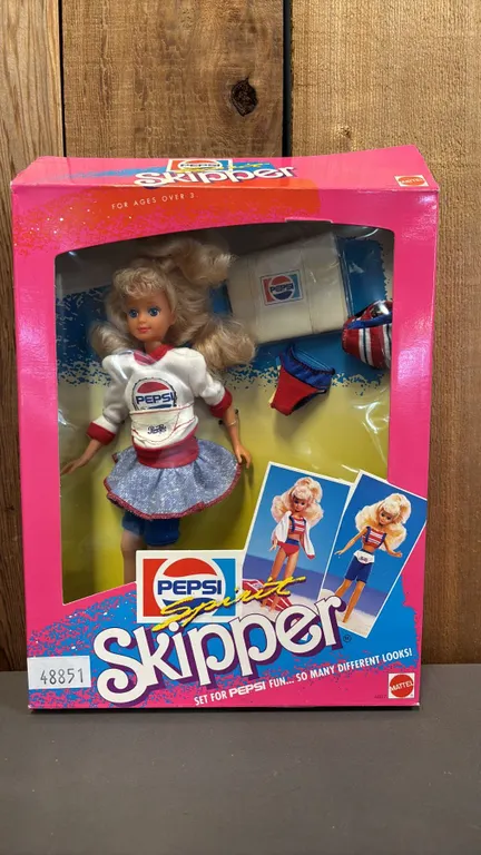 VINTAGE 1989 PEPSI SPIRIT SKIPPER *IN ORIGINAL BOX*