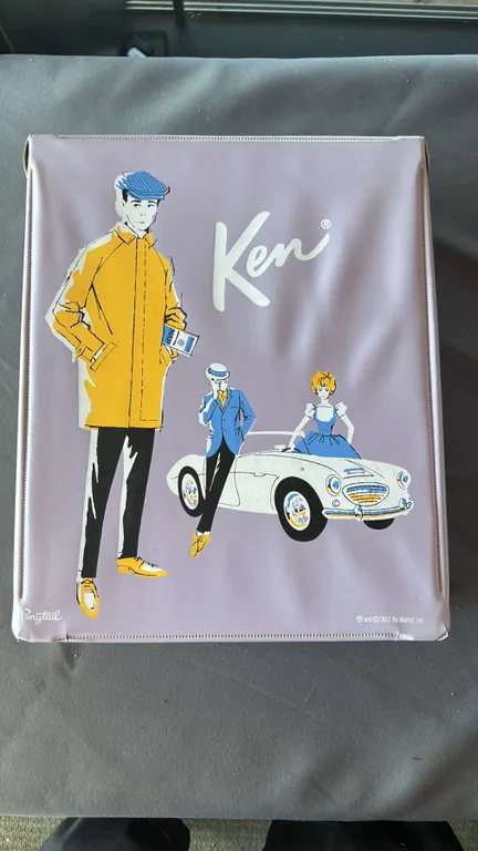 VINTAGE KEN DOLLS IN 1962 CARRY CASE