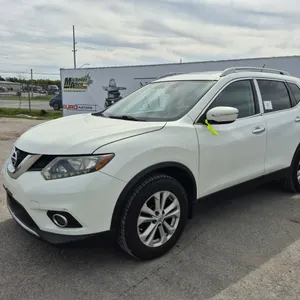 2014  Nissan  Rogue  AWD SV 4dr Crossover