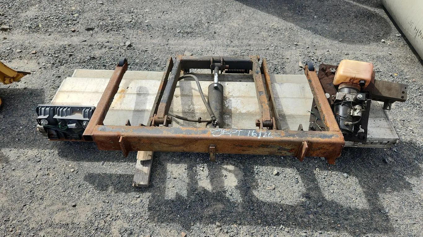 Lift Mate, Gate Lift with Motor Pump