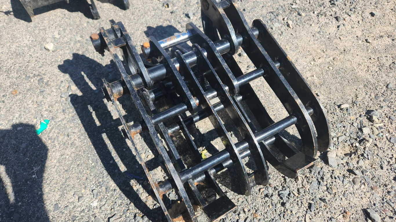 Mini Excavator Grapple