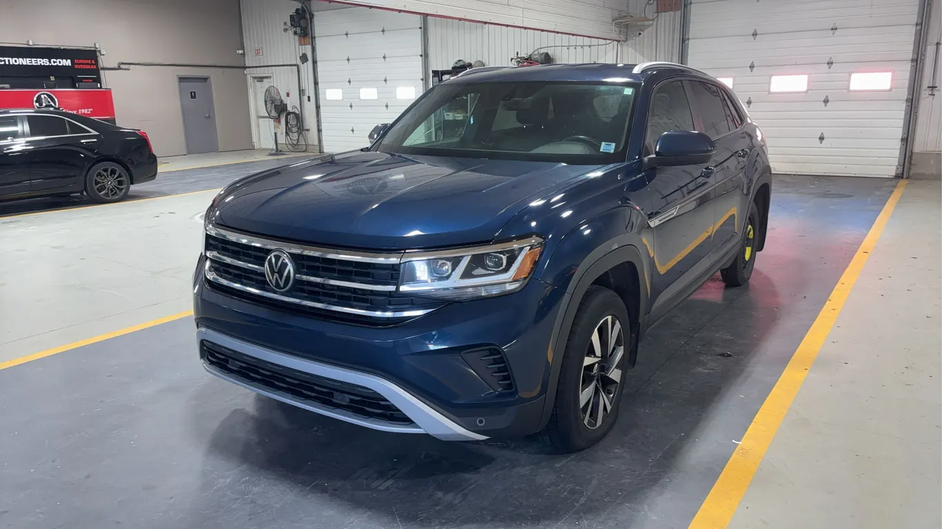 2021 Volkswagen Atlas Cross Sport SE 4Motion