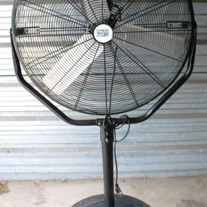 Maxx Air HVPF30 Yoke 32" Industrial Fan