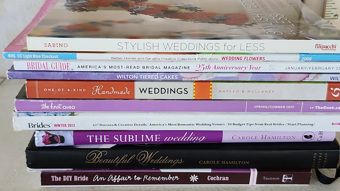 Assorted Wedding & Bridal Magazines & Books