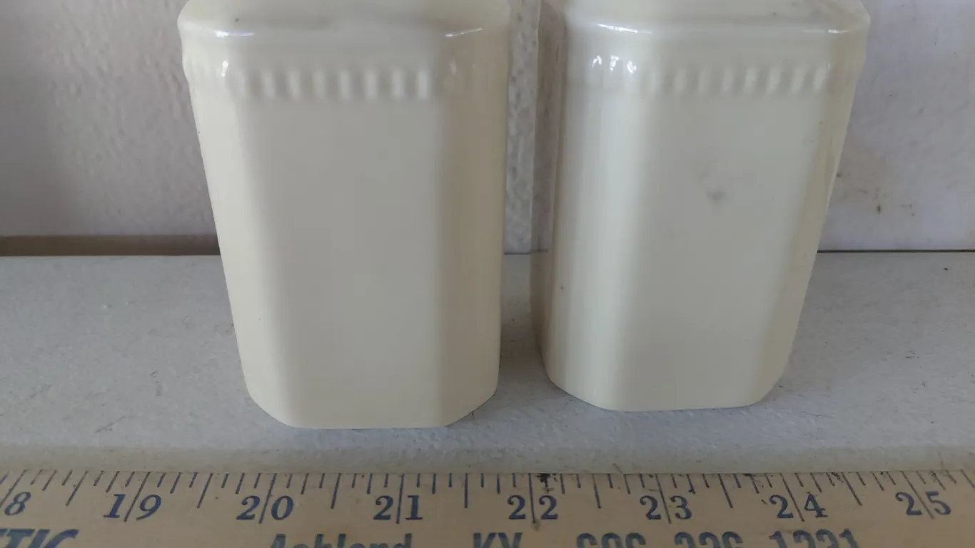 Vintage Cindy Crawford Style Salt/Pepper Shakers