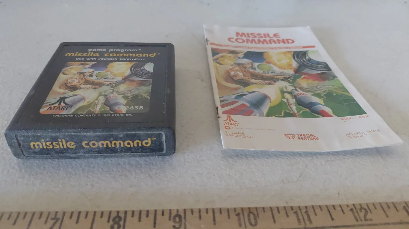 1981 Missile Command Atari Game W/Booklet