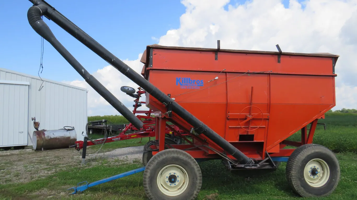 Killbros 385 Gravity Wagon With Auger