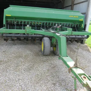 John Deere 15' Drill