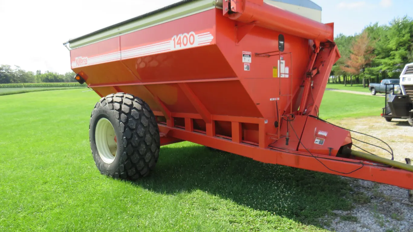 Killbros 1400 Grain Cart