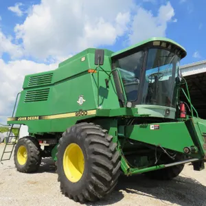 John Deere 9500 Combine