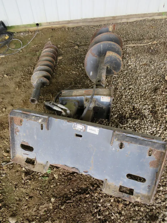 Thomas Post Hole Digger