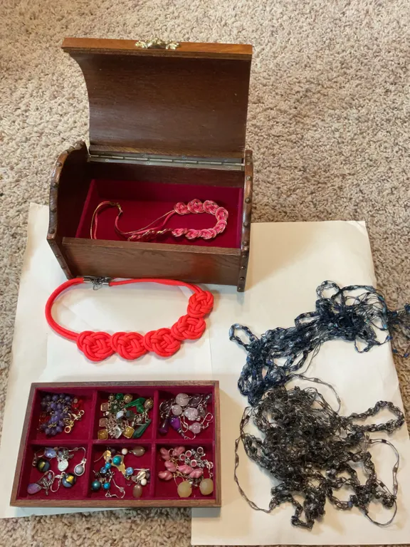 Jewelry Box with Jewelry