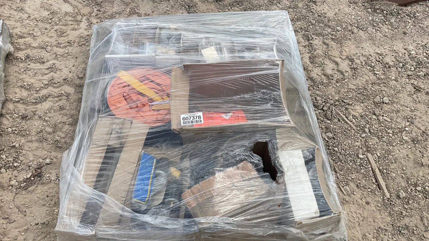 QTY. OF MISC. CONTRACTOR SUPPLY HEAT TREATED GLASS FILTER PLATES AND VARIOUS SHOP TOOLS