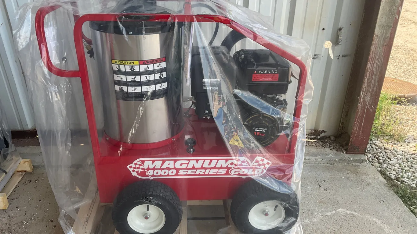 UNUSED 2026 EASY-KLEEN MAGNUM GOLD 4000 SERIES PRESSURE WASHER SN: 263642