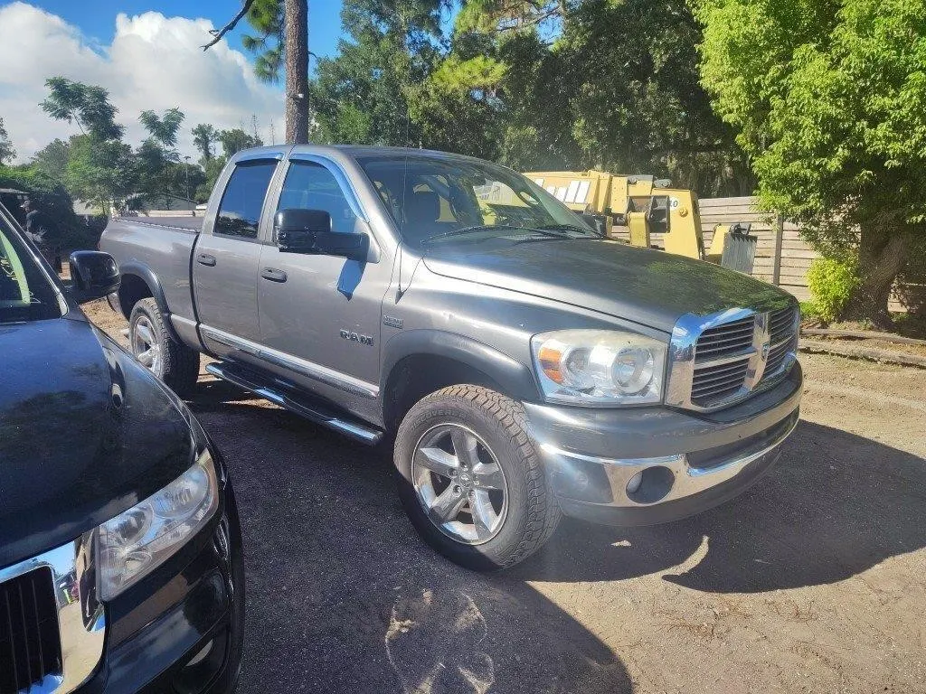 2008 Dodge Ram 1500 4wd RUNS/MOVES ST