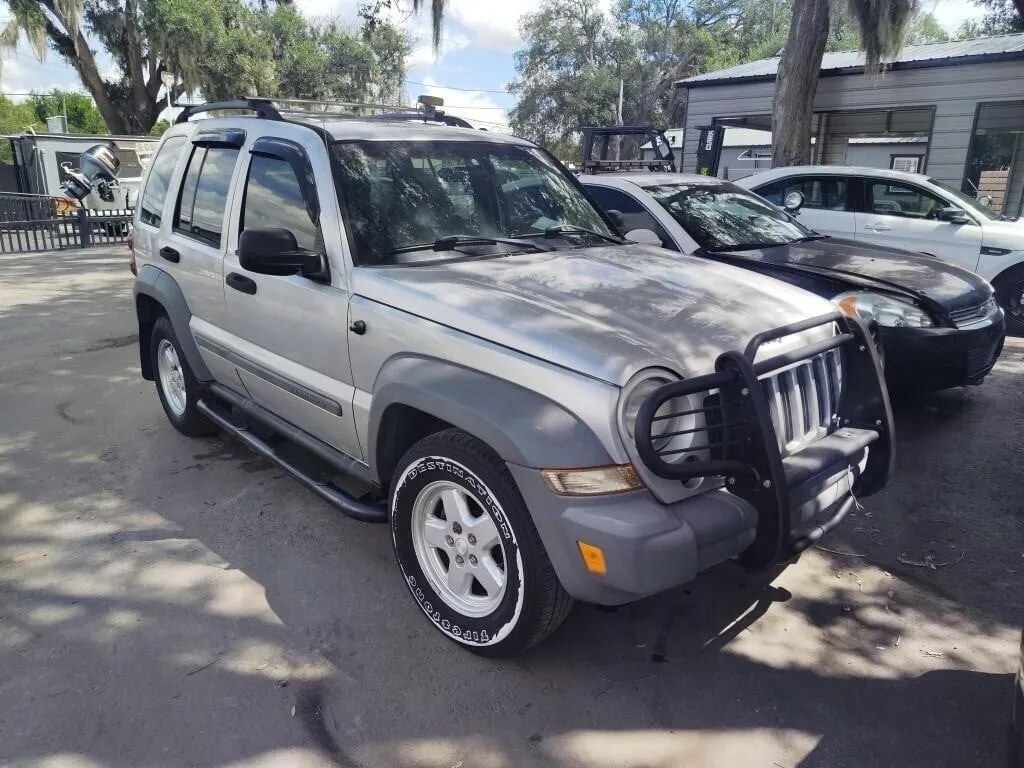 2005 Jeep Liberty RUNS/MOVES Sport