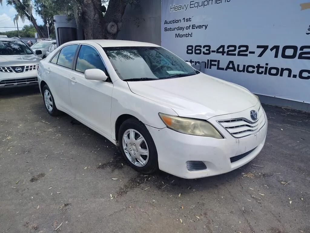 2011 Toyota Camry RUNS/MOVES Base