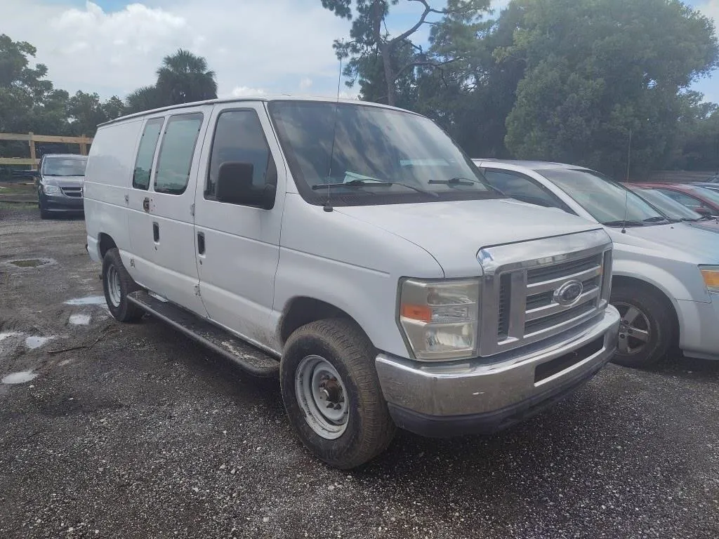 2013 Ford E-Series RUNS/MOVES E-250