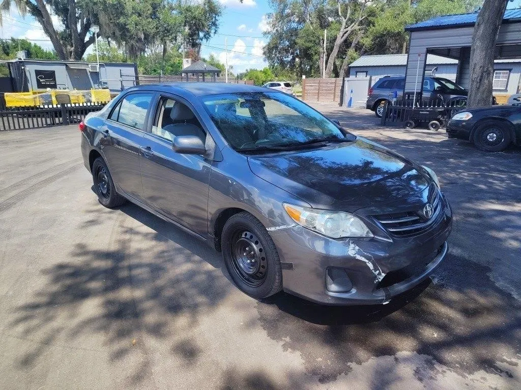 2013 Toyota Corolla RUNS/MOVES L