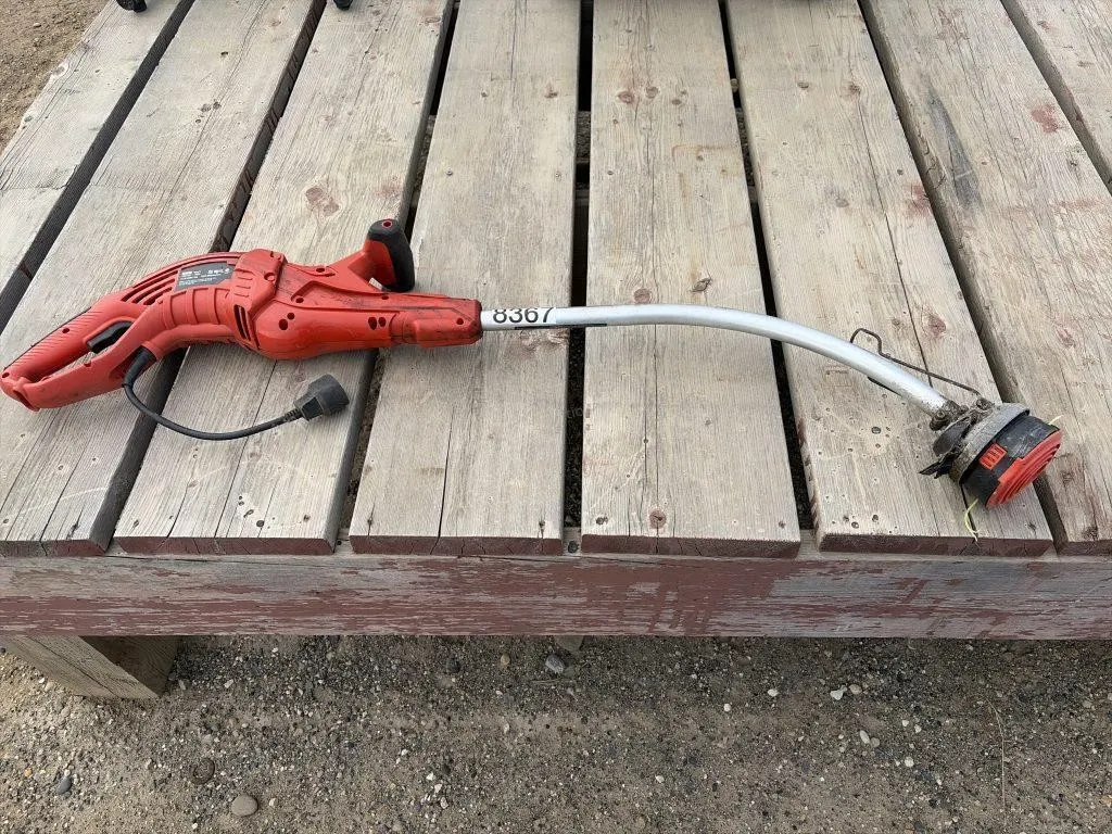Black & Decker Electric Weed Trimmer