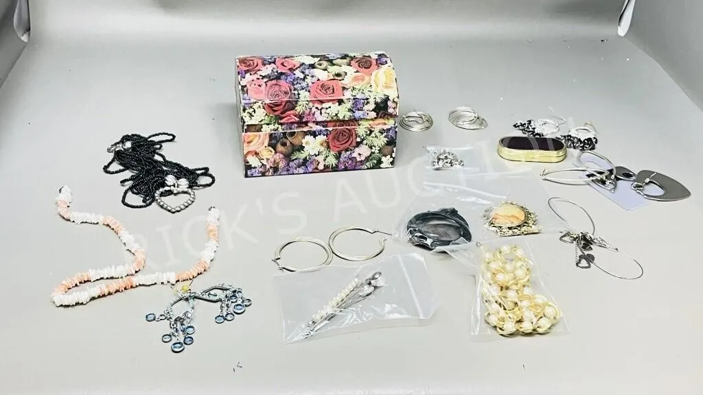 trinket chest w/ costume jewelry