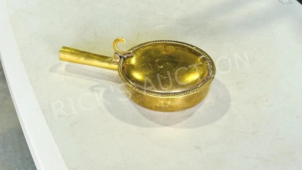 brass lidded crumb tray - 4 1/2" w