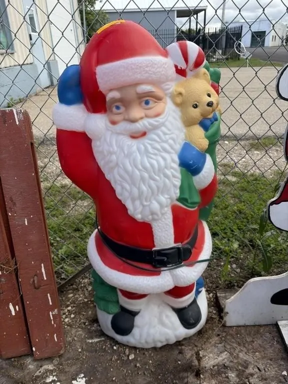 39 Inch Light Up Santa